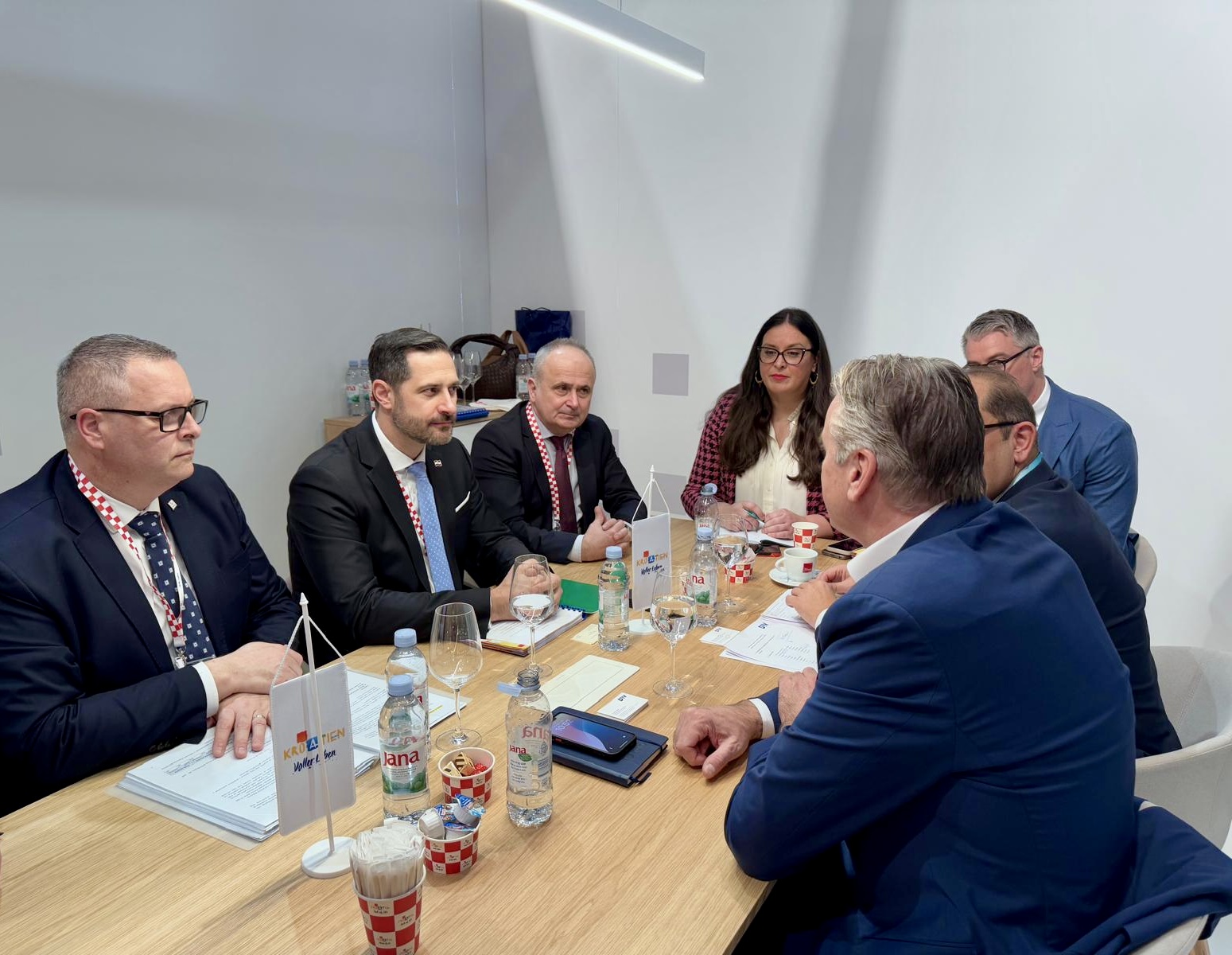 Hrvatskoj uručeno priznanje za najbolju europsku destinaciju za putovanja u 2025.